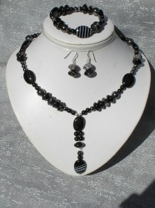 Banded Agate and Haematite necklace, bracelet and earrings
